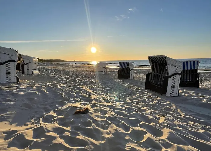 Strandidyll - Ferienwohnung Mit Balkon, Nur 200M Bis Zum Strand